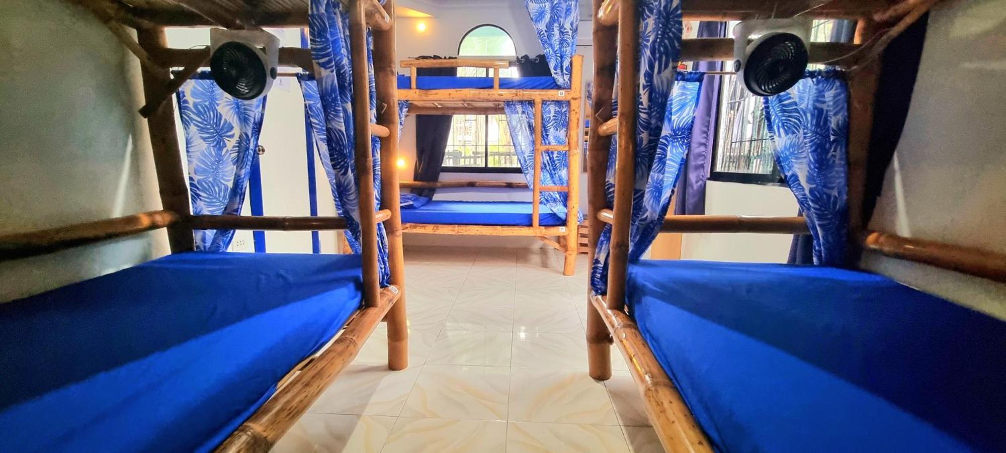 A Pousada Blue House Backpackers Siquijor San Juan  Exterior foto