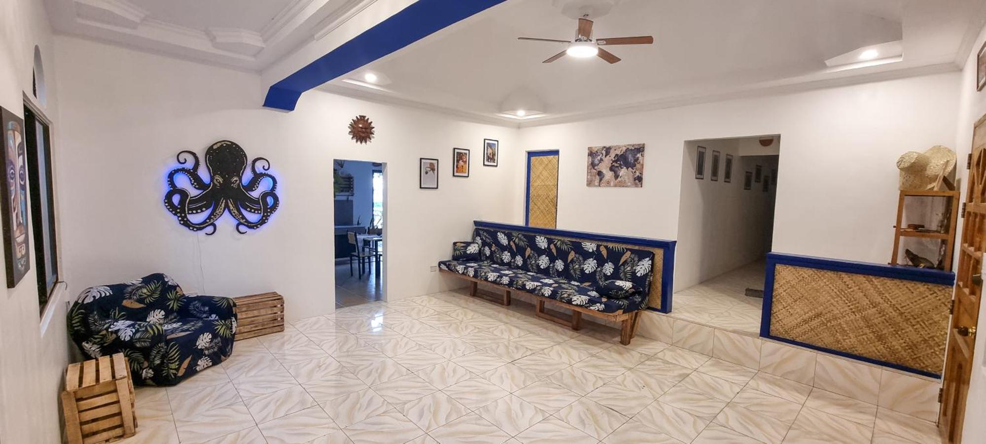 A Pousada Blue House Backpackers Siquijor San Juan  Exterior foto