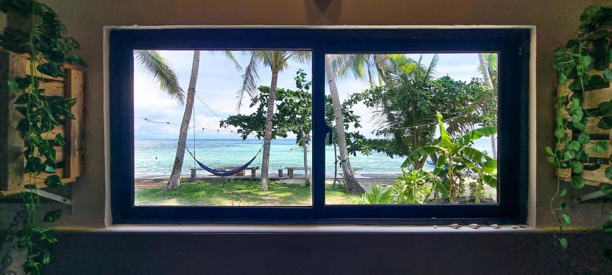 A Pousada Blue House Backpackers Siquijor San Juan  Exterior foto